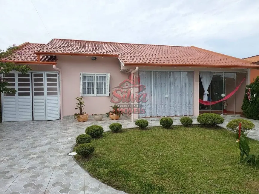Foto 1 de Casa com 3 quartos à venda em Imbe - RS