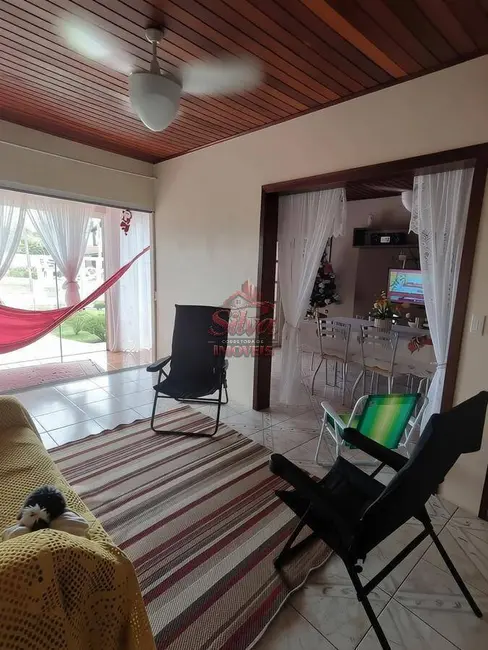 Foto 3 de Casa com 3 quartos à venda em Imbe - RS