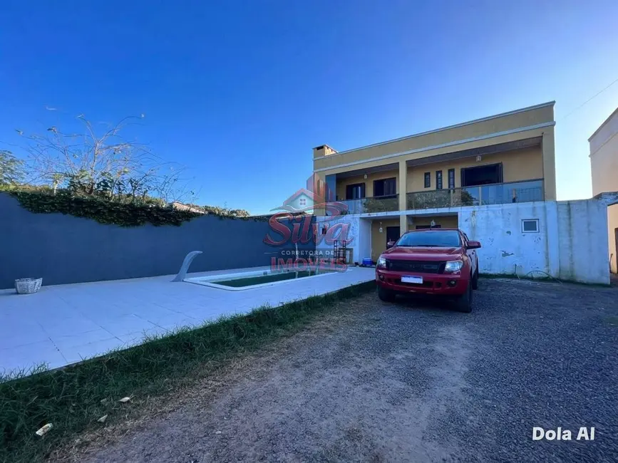 Foto 1 de Casa com 10 quartos à venda em Imbe - RS