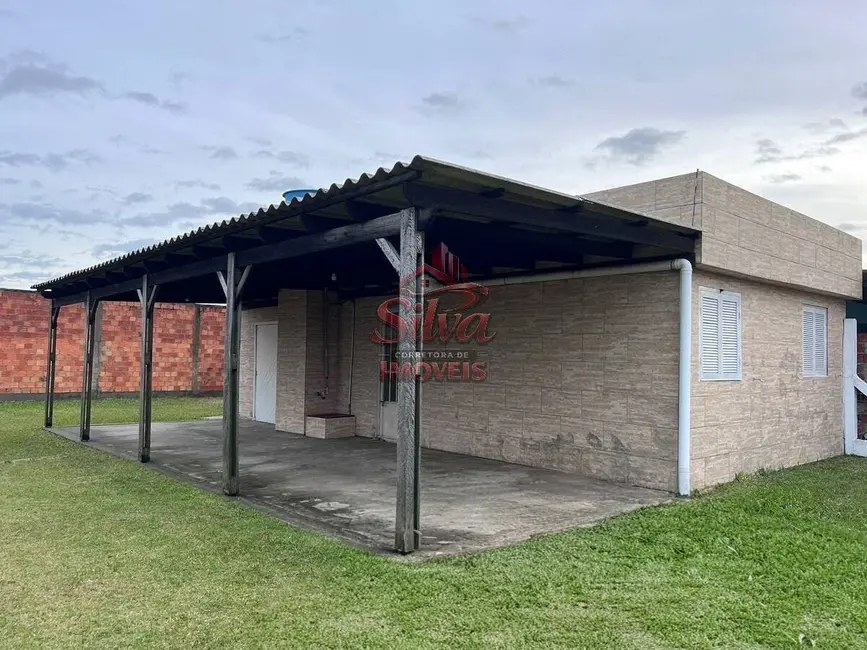 Foto 2 de Casa com 2 quartos à venda em Imbe - RS