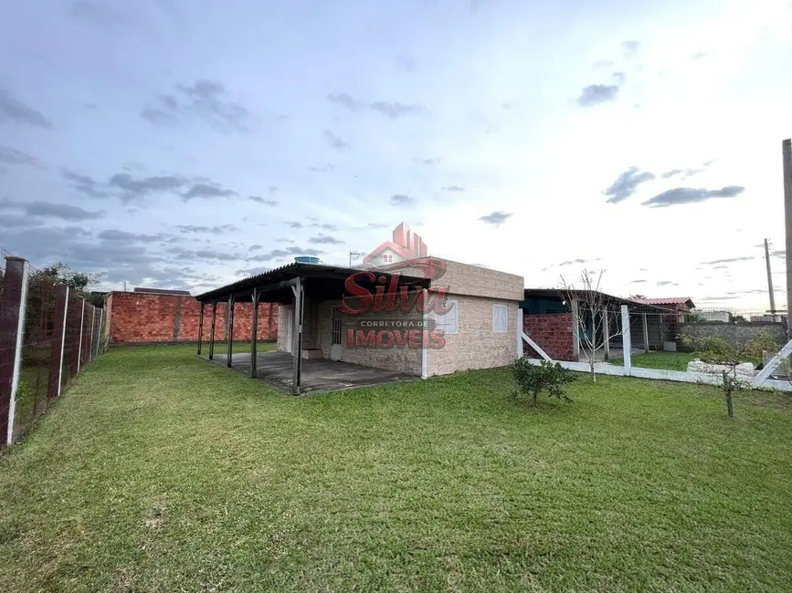 Foto 1 de Casa com 2 quartos à venda em Imbe - RS