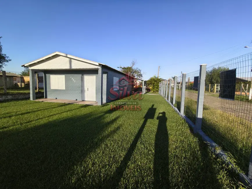Foto 2 de Casa com 3 quartos à venda em Imbe - RS
