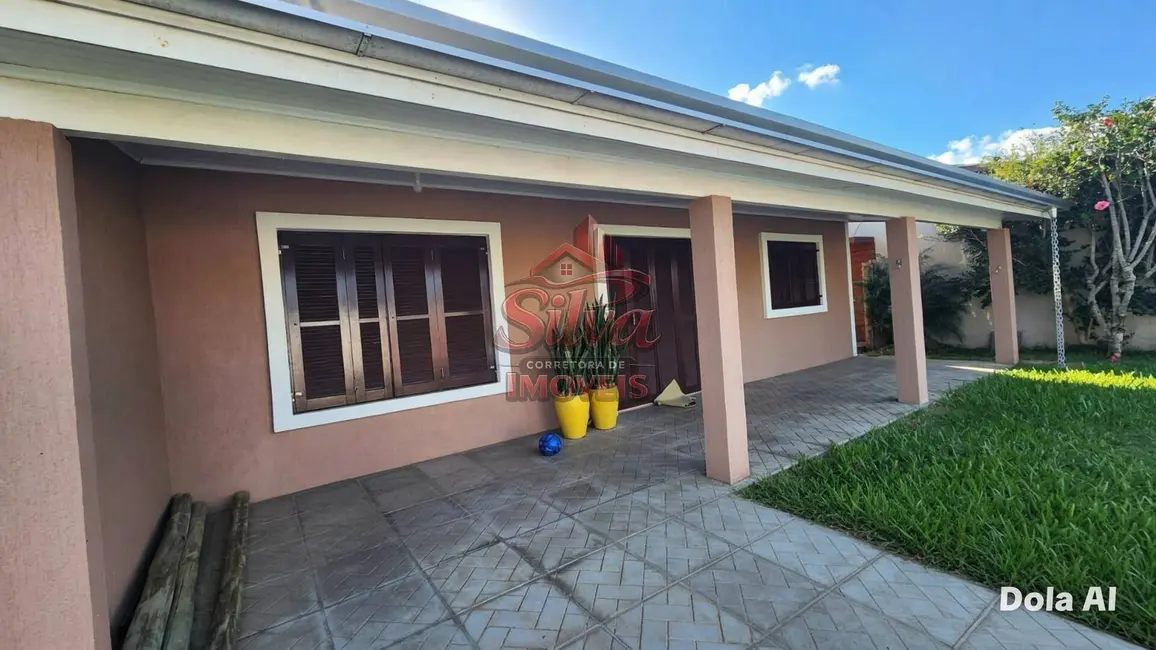 Foto 1 de Casa com 4 quartos à venda em Imbe - RS