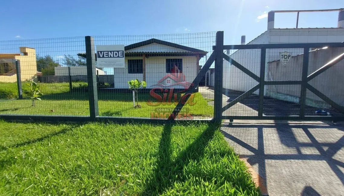 Foto 2 de Casa com 3 quartos à venda em Imbe - RS