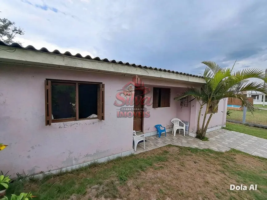 Foto 1 de Casa com 3 quartos à venda em Imbe - RS