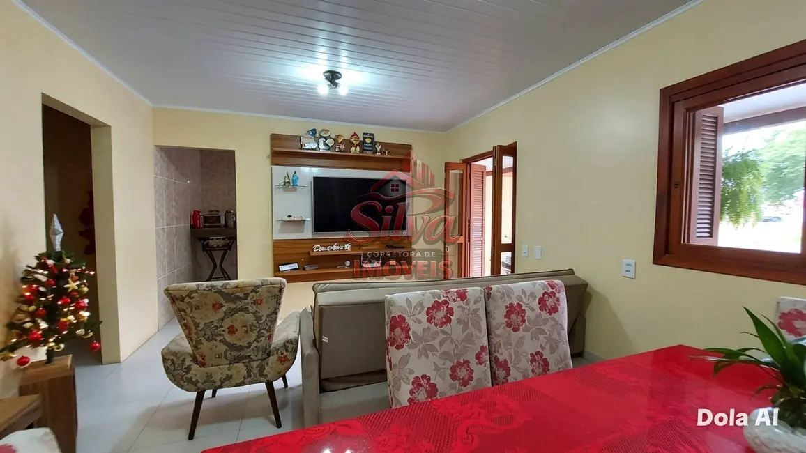 Foto 2 de Casa com 3 quartos à venda em Imbe - RS
