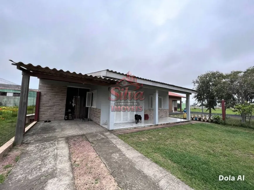 Foto 2 de Casa com 3 quartos à venda em Imbe - RS