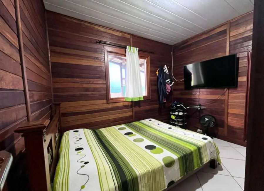 Foto 5 de Casa com 3 quartos à venda em Imbe - RS