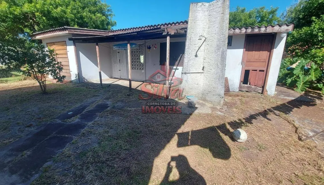 Foto 2 de Casa com 4 quartos à venda em Imbe - RS