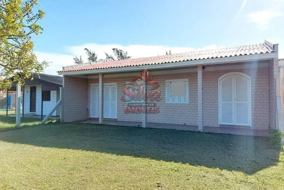 Foto 1 de Casa com 4 quartos à venda em Imbe - RS