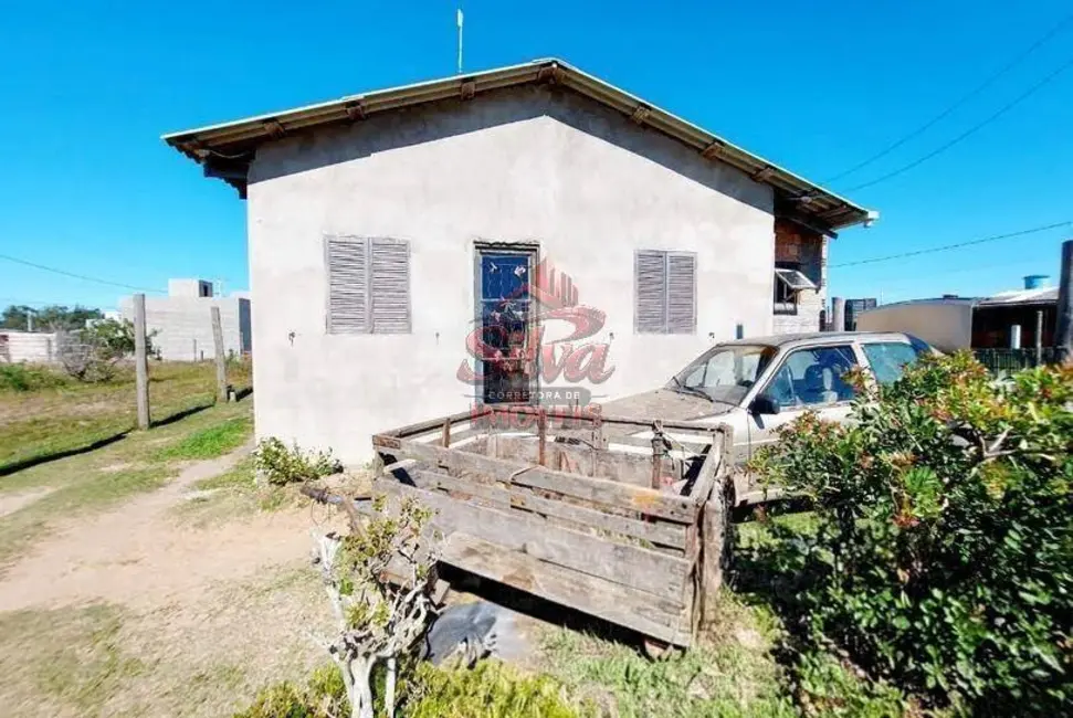 Foto 2 de Casa com 2 quartos à venda em Imbe - RS