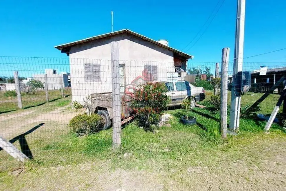 Foto 1 de Casa com 2 quartos à venda em Imbe - RS