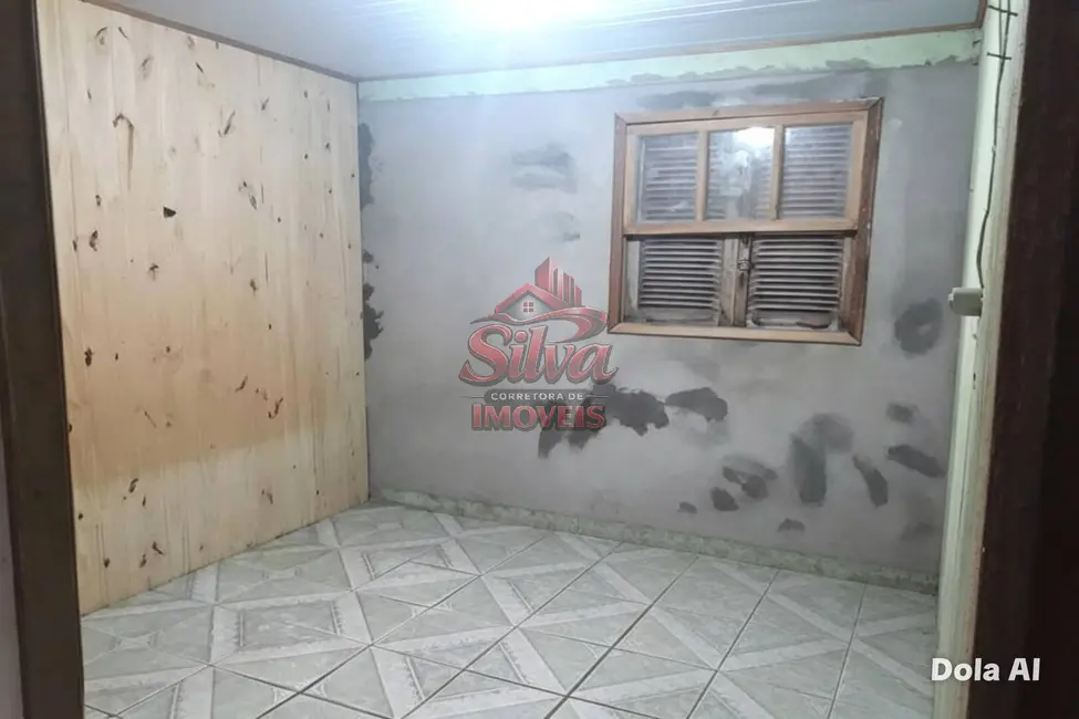 Foto 2 de Casa com 6 quartos à venda em Imbe - RS