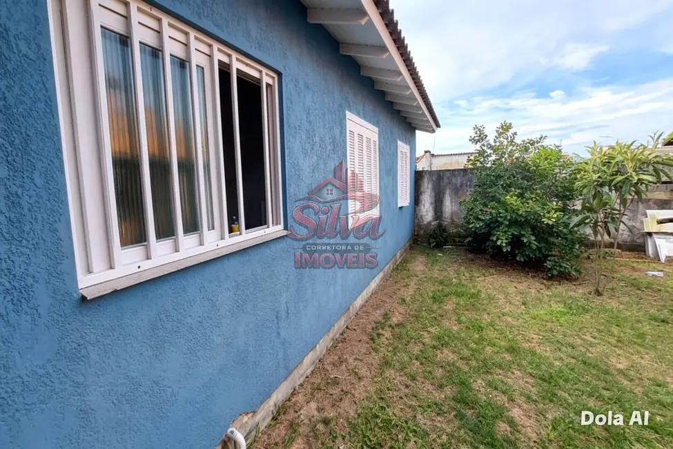 Foto 2 de Casa com 3 quartos à venda em Imbe - RS