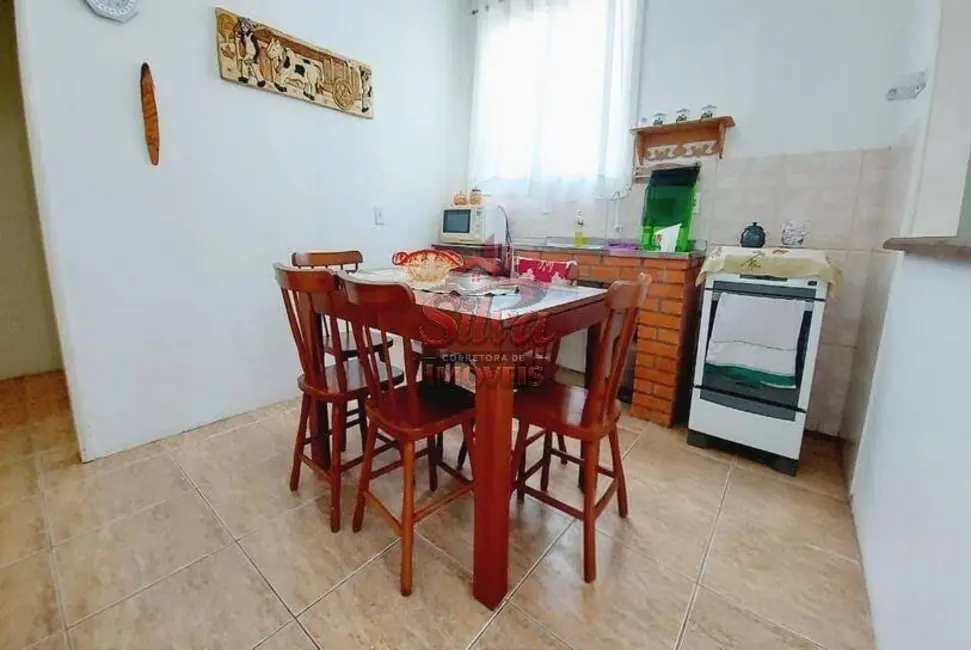 Foto 5 de Casa com 4 quartos à venda em Imbe - RS