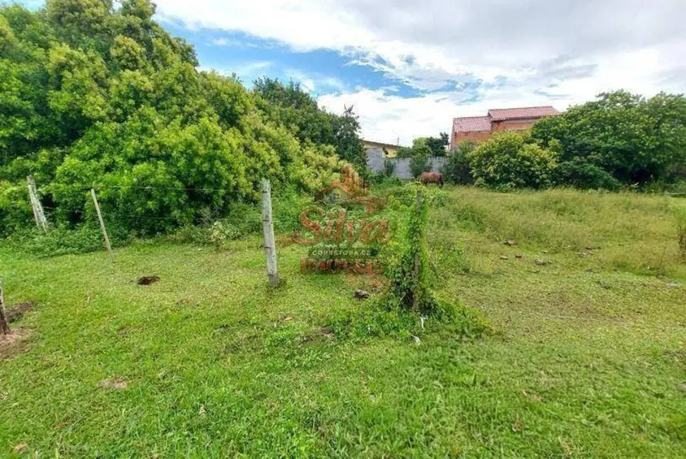 Foto 1 de Terreno / Lote à venda, 300m2 em Imbe - RS