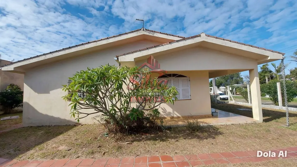 Foto 1 de Casa com 3 quartos à venda em Imbe - RS