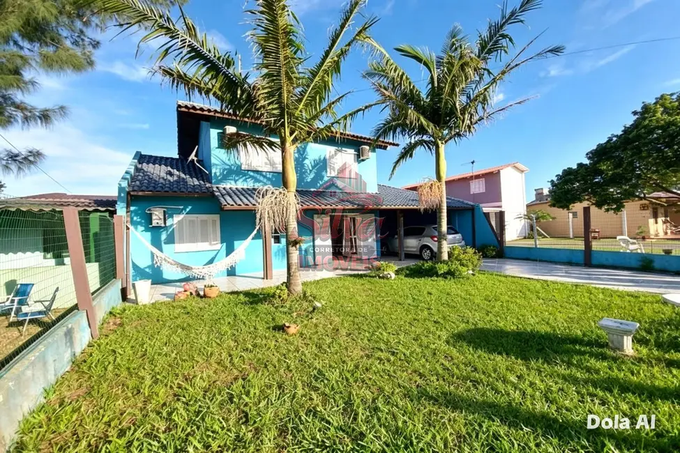Foto 1 de Casa com 4 quartos à venda em Imbe - RS