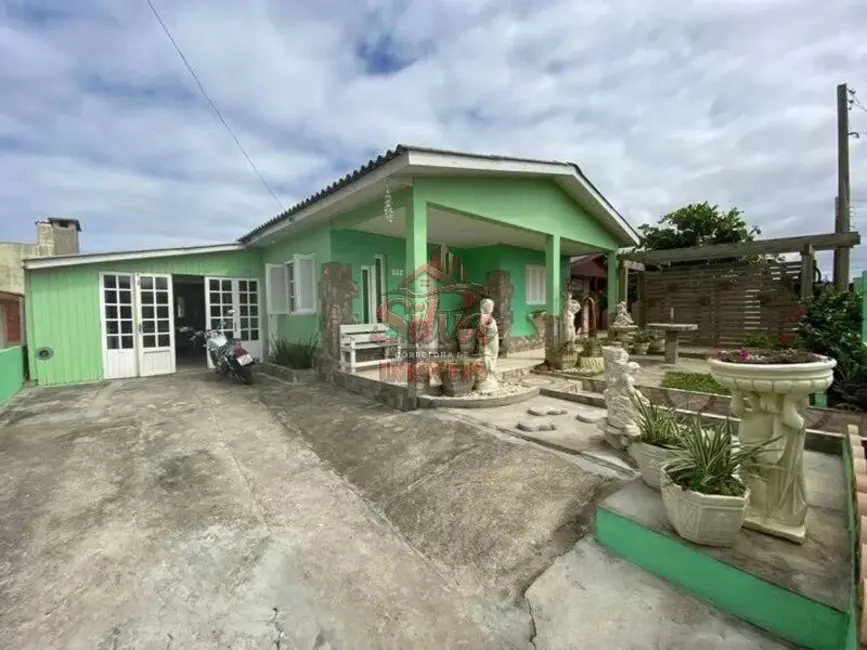 Foto 1 de Casa com 4 quartos à venda em Imbe - RS