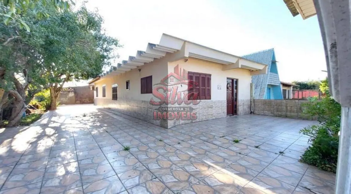 Foto 1 de Casa com 4 quartos à venda em Imbe - RS