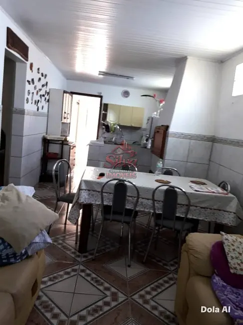 Foto 2 de Casa com 4 quartos à venda em Imbe - RS