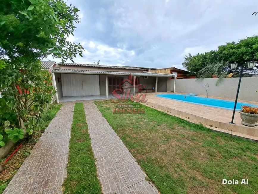 Foto 1 de Casa com 4 quartos à venda em Imbe - RS