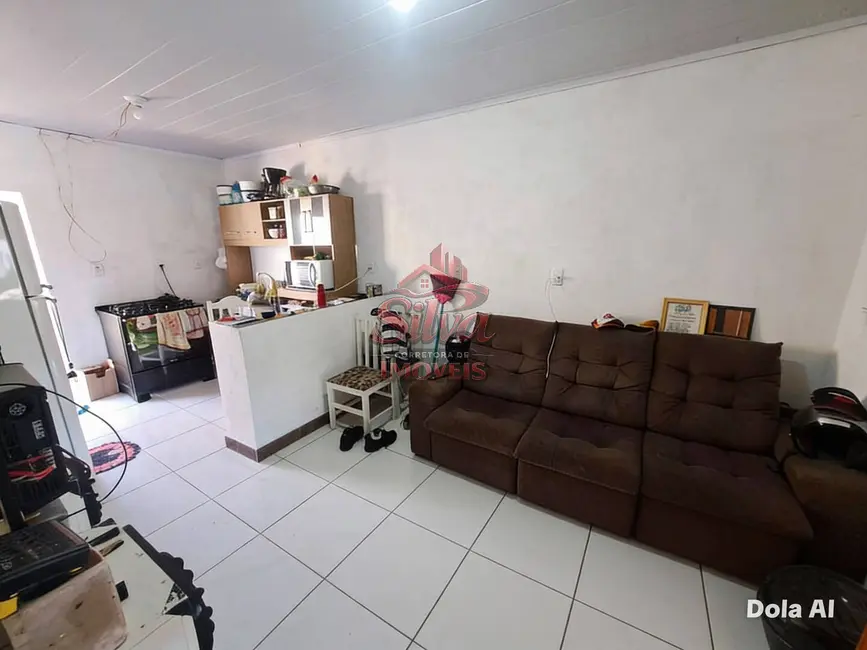 Foto 2 de Casa com 2 quartos à venda, 300m2 em Imbe - RS