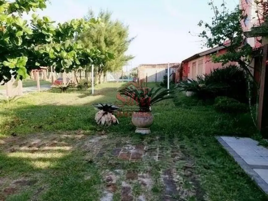 Foto 4 de Casa com 6 quartos à venda em Imbe - RS