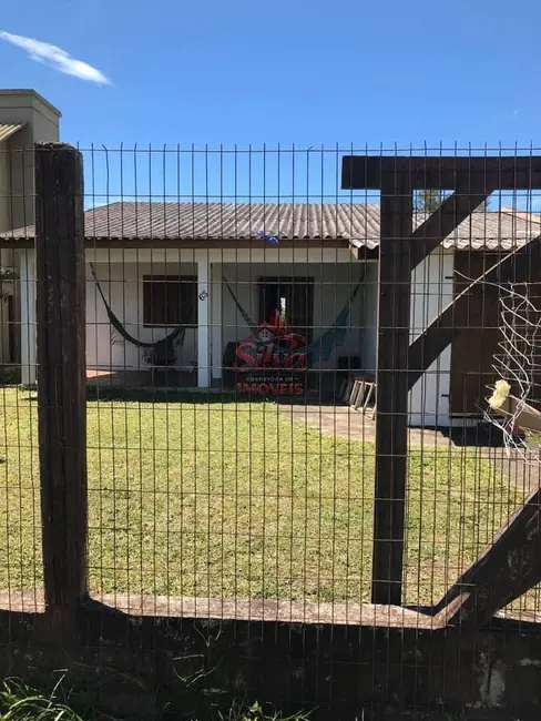 Foto 1 de Casa com 4 quartos à venda em Imbe - RS