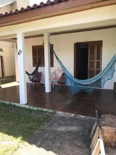 Foto 3 de Casa com 4 quartos à venda em Imbe - RS