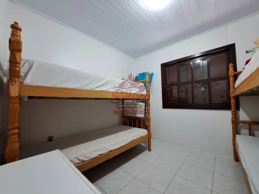 Foto 7 de Casa com 3 quartos à venda, 300m2 em Imbe - RS