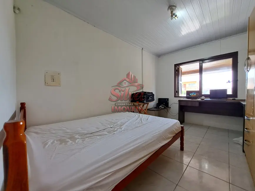 Foto 9 de Casa com 3 quartos à venda, 300m2 em Imbe - RS