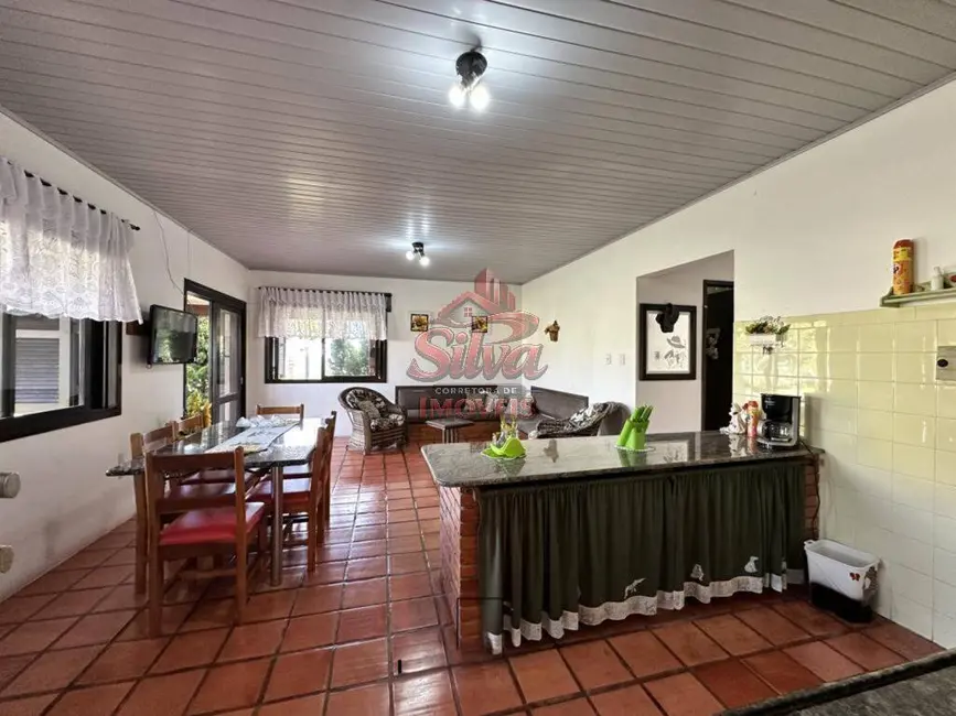 Foto 8 de Casa à venda, 720m2 em Centro, Imbe - RS