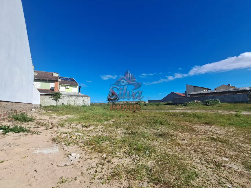 Foto 2 de Terreno / Lote à venda, 300m2 em Imbe - RS