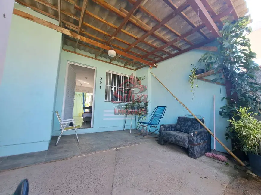 Foto 2 de Casa com 2 quartos à venda, 150m2 em Imbe - RS