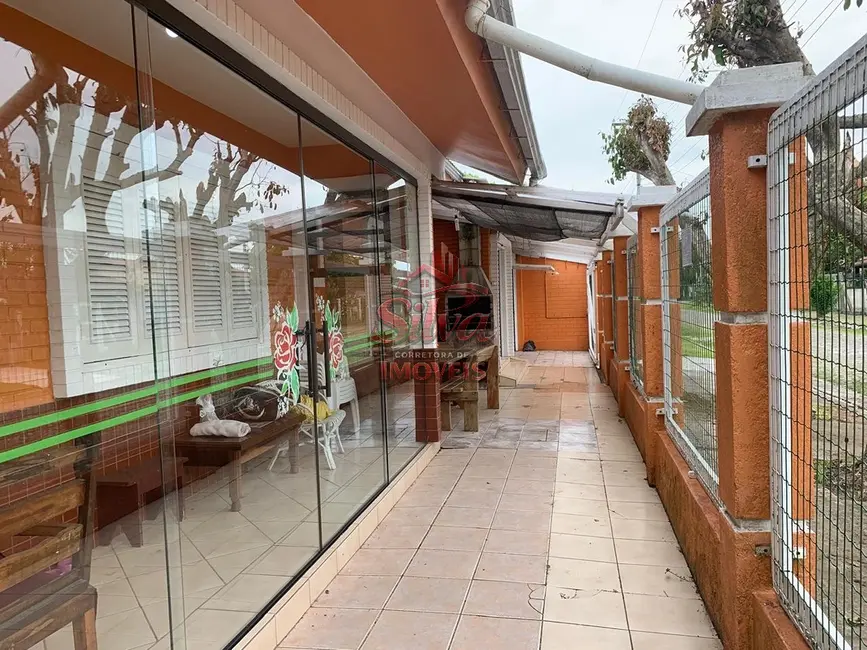 Foto 3 de Casa com 4 quartos à venda, 325m2 em Imbe - RS