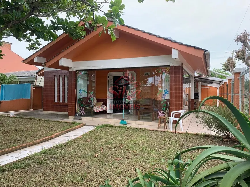 Foto 1 de Casa com 4 quartos à venda, 325m2 em Imbe - RS