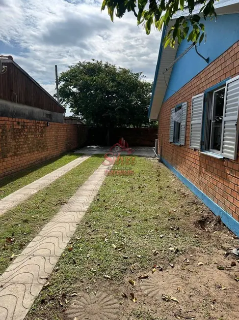 Foto 6 de Casa à venda, 300m2 em Imbe - RS