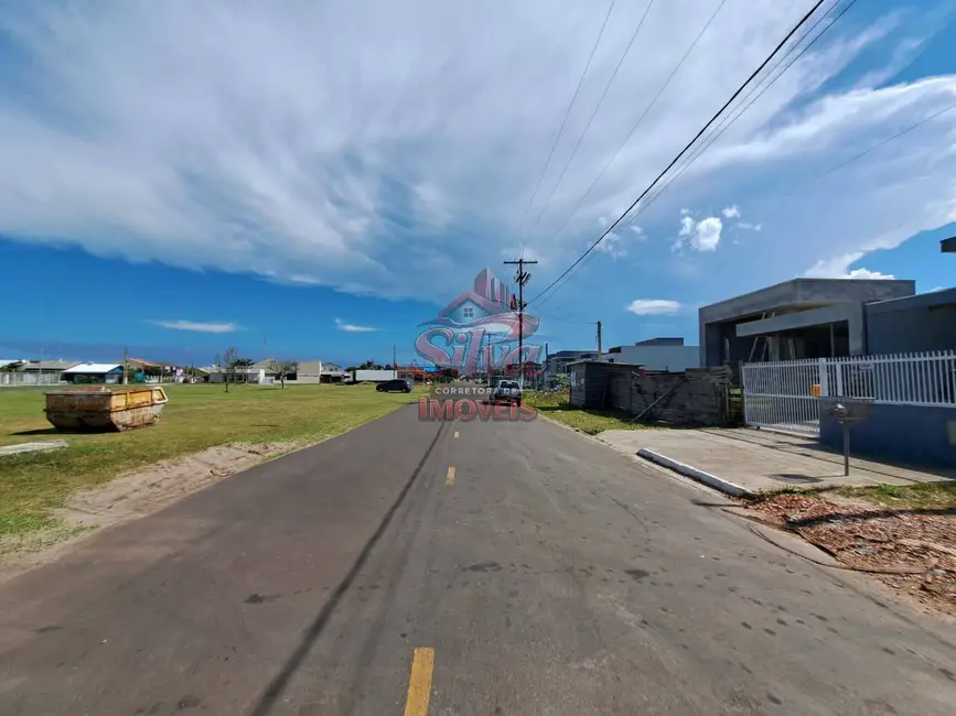 Foto 4 de Terreno / Lote à venda, 300m2 em Centro, Imbe - RS