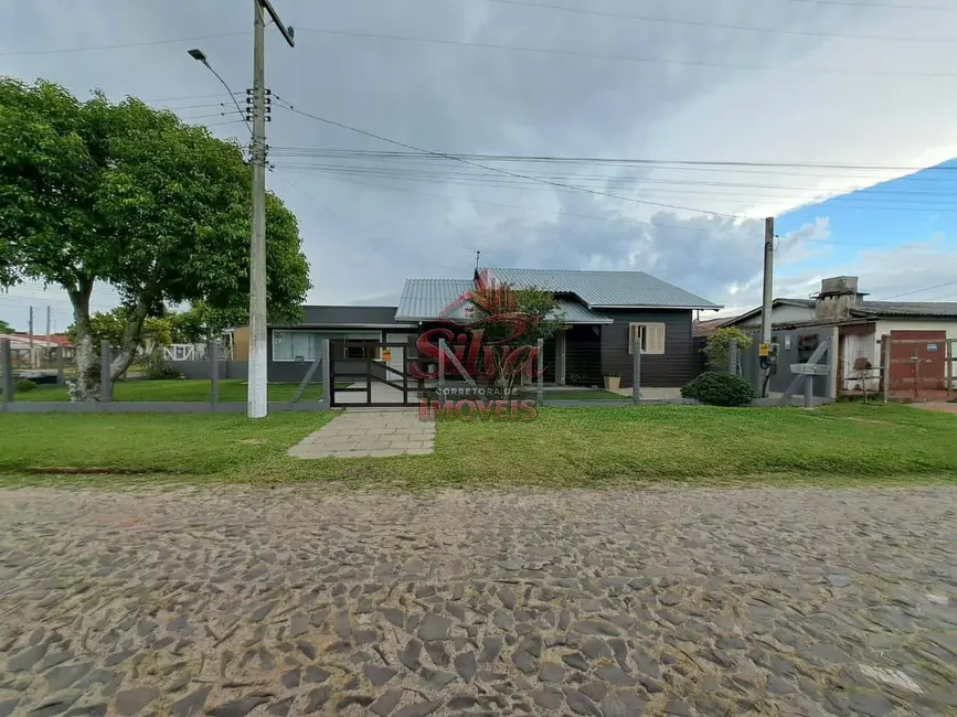 Foto 2 de Casa com 3 quartos à venda, 338m2 em Imbe - RS
