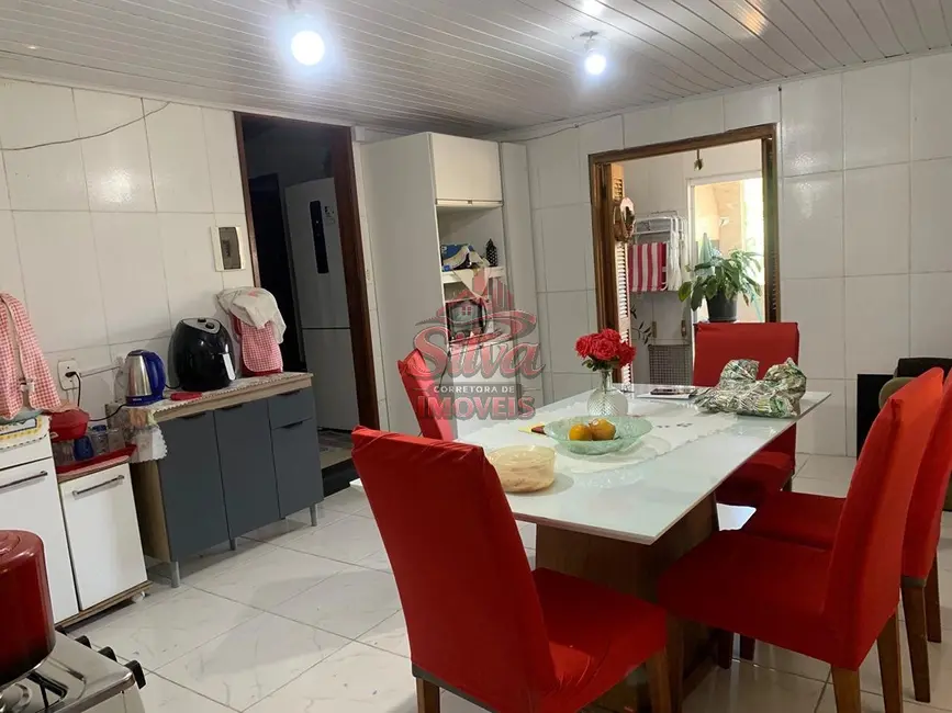 Foto 15 de Casa à venda, 300m2 em Imbe - RS