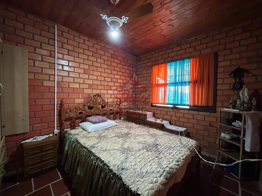 Foto 9 de Casa com 3 quartos à venda, 300m2 em Imbe - RS
