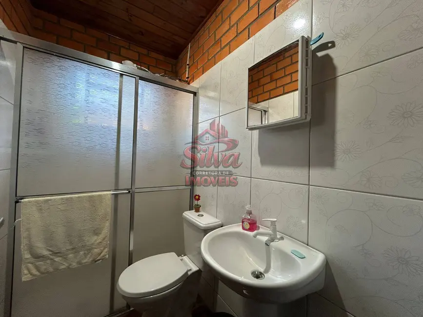 Foto 6 de Casa com 3 quartos à venda, 300m2 em Imbe - RS
