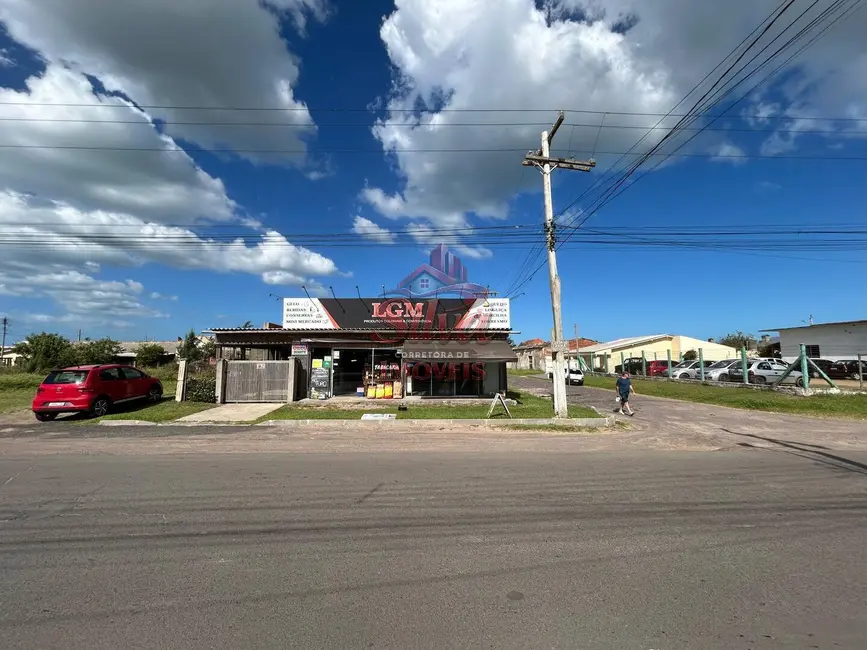 Foto 1 de Casa à venda, 325m2 em Imbe - RS
