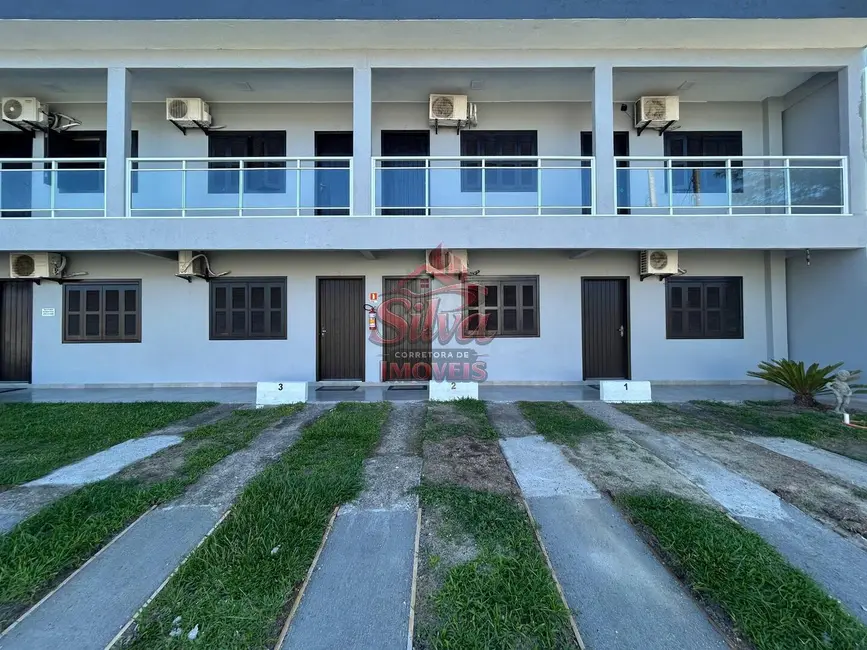 Foto 2 de Apartamento com 1 quarto à venda, 30m2 em Imbe - RS