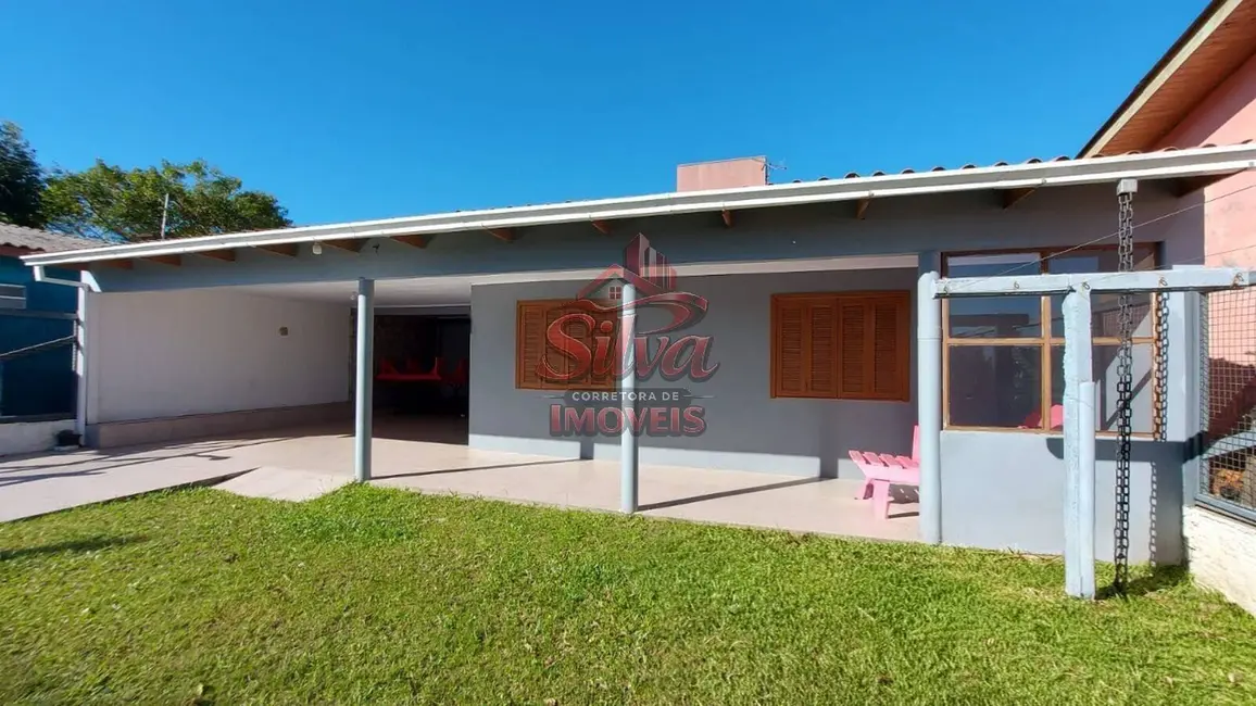 Foto 3 de Casa com 3 quartos à venda, 300m2 em Imbe - RS