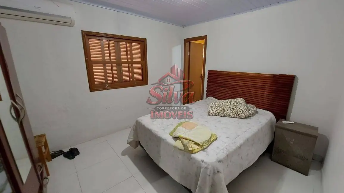 Foto 8 de Casa com 3 quartos à venda, 300m2 em Imbe - RS