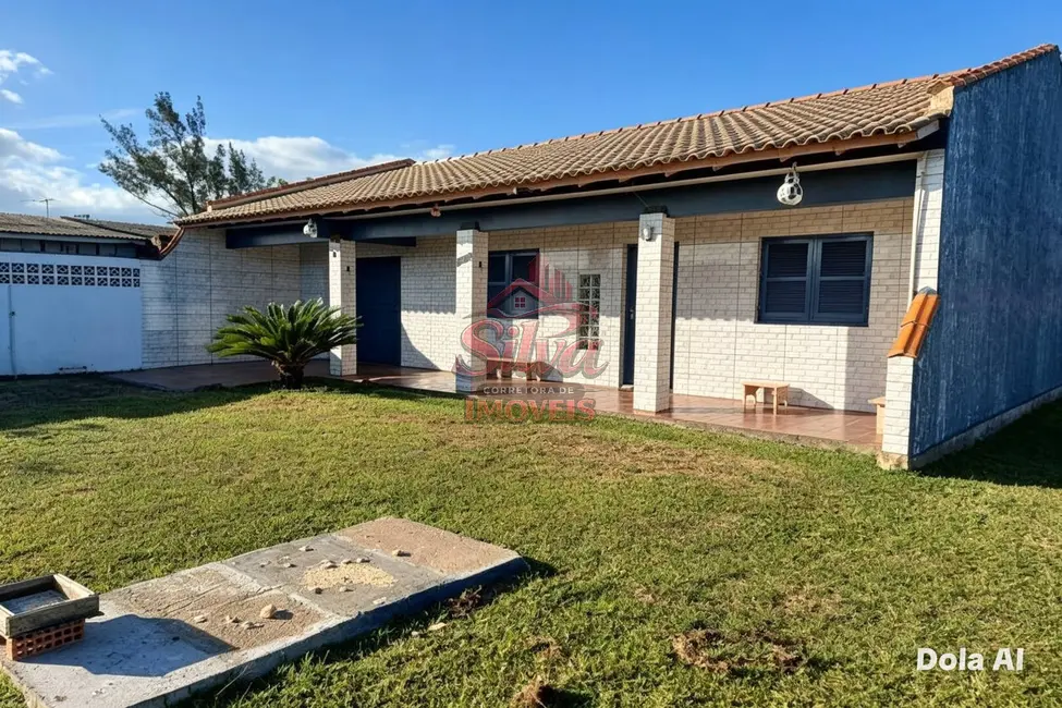 Foto 3 de Casa com 3 quartos à venda, 300m2 em Imbe - RS