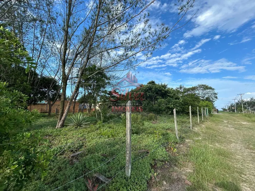 Foto 3 de Terreno / Lote à venda, 300m2 em Imbe - RS