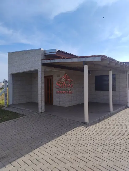 Foto 1 de Casa com 3 quartos à venda, 108m2 em Imbe - RS